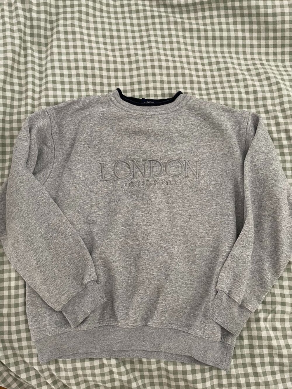 Vintage Heather Gray Crewneck Sweatshirt London England - Size M